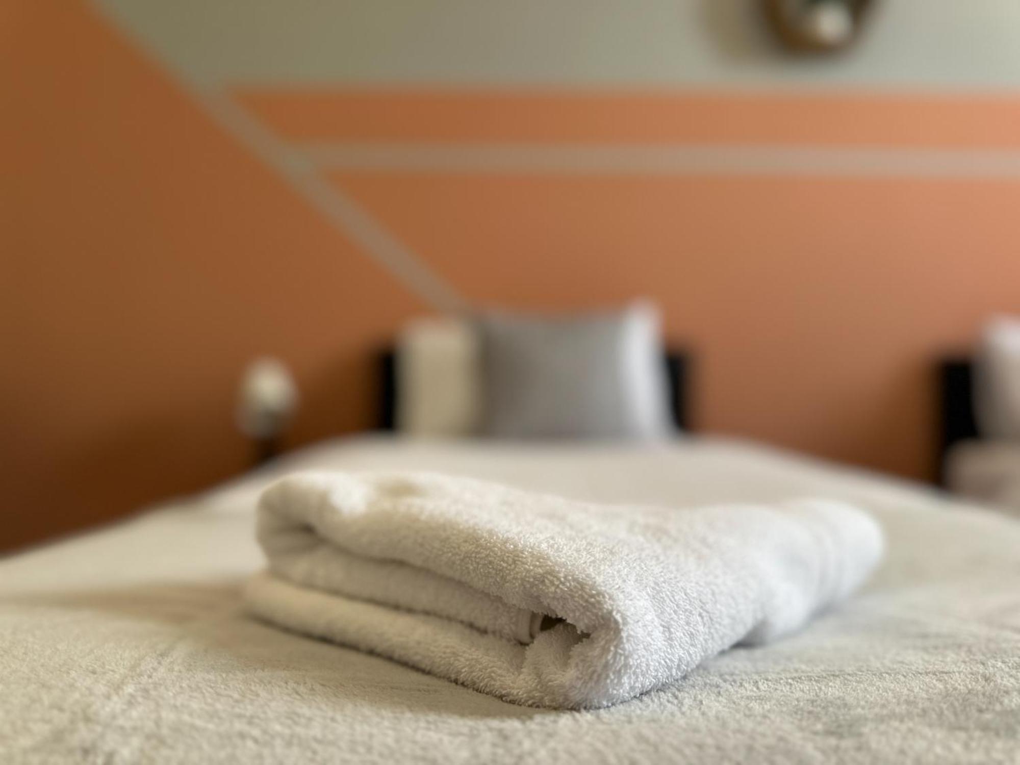 Great Offers On Long Stays!! Laluna Apartments Gateshead Buitenkant foto