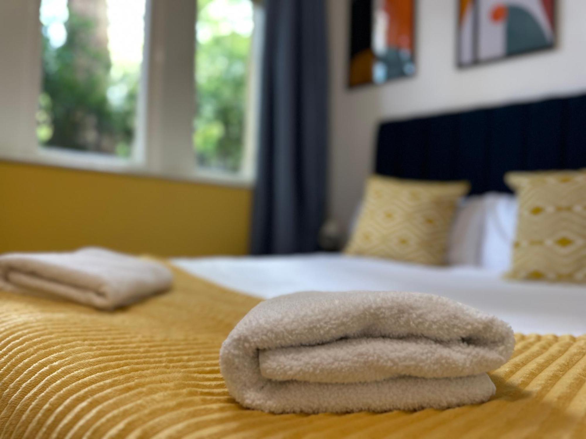 Great Offers On Long Stays!! Laluna Apartments Gateshead Buitenkant foto