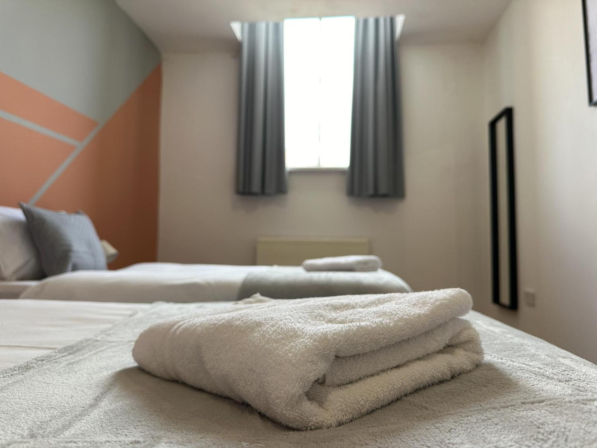 Great Offers On Long Stays!! Laluna Apartments Gateshead Buitenkant foto