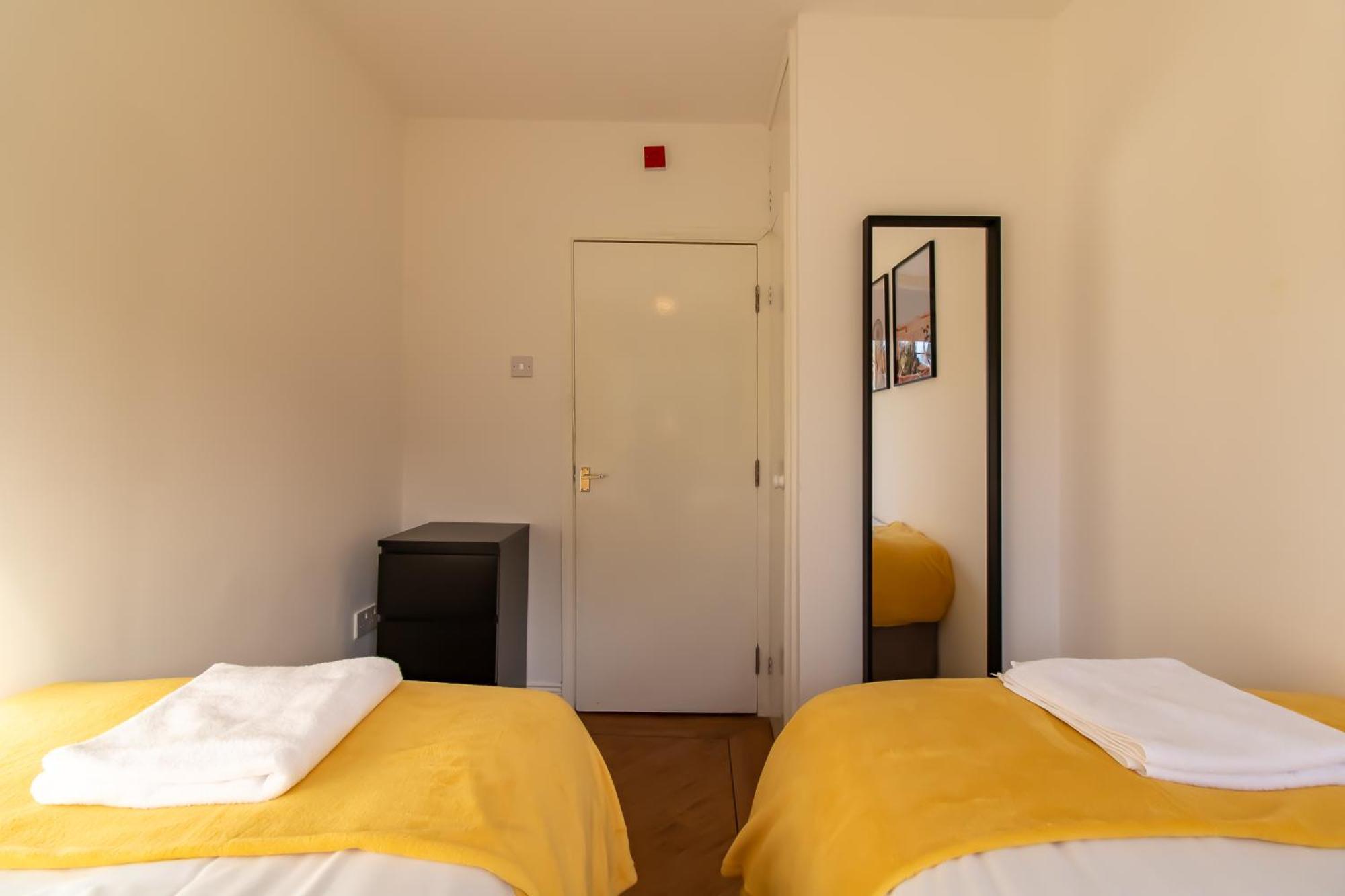 Great Offers On Long Stays!! Laluna Apartments Gateshead Buitenkant foto
